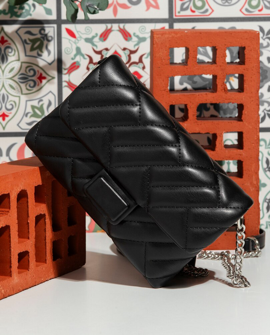 Quilted Chain Handle Crossbody Bag - Devmax3 - Blackpink - 649000.0 - Hi!