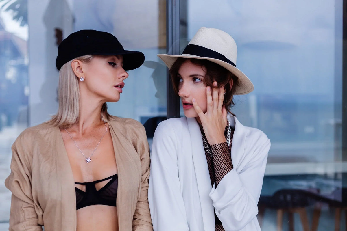 How to Choose Accessories That Complete Your Everyday Outfits